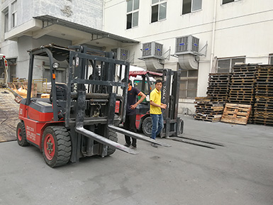 廈工叉車忠實(shí)的老客戶！感謝一路支持